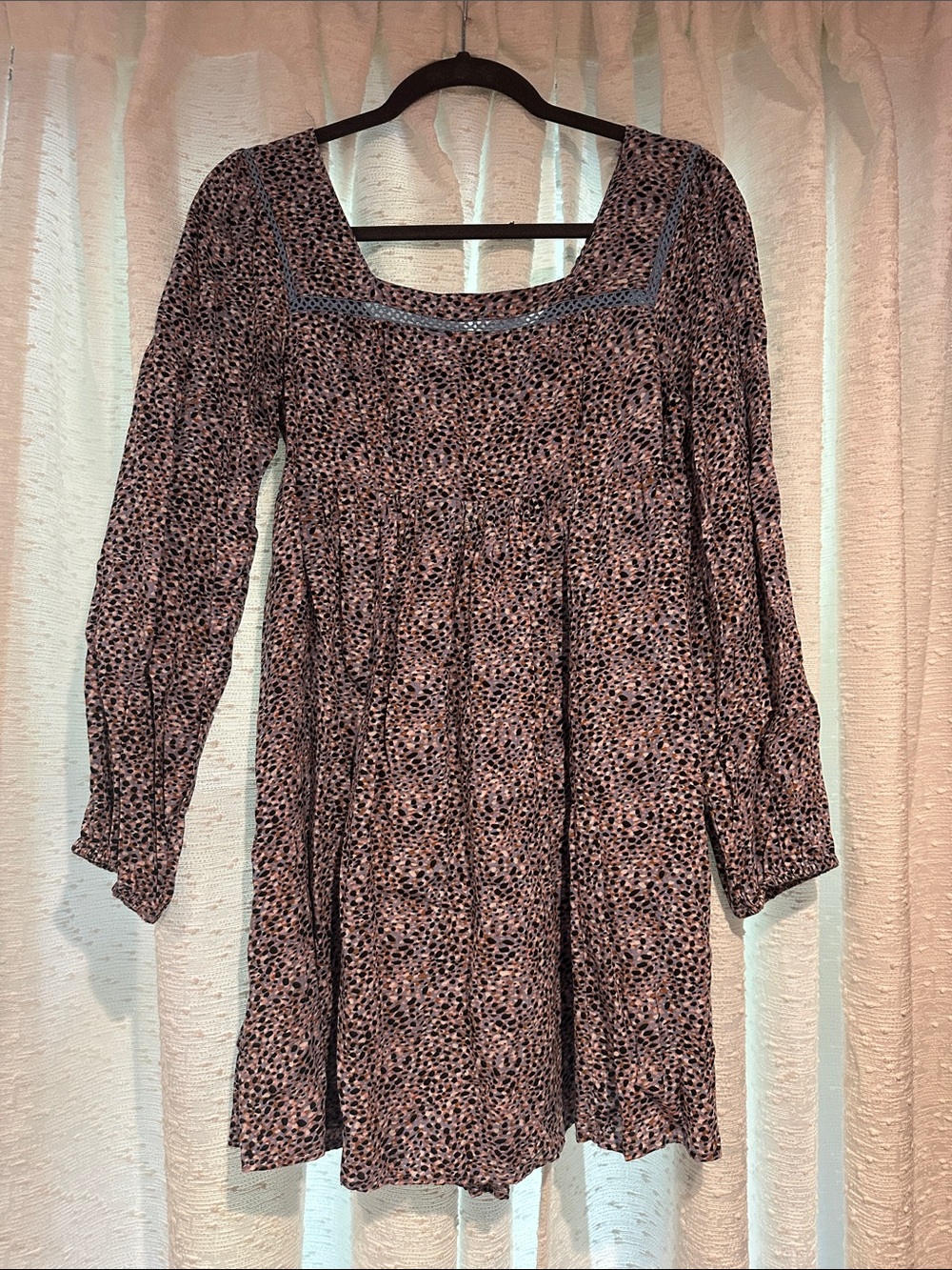 Women’s Pink & Blue Patterned Square-Neck Long-Sleeve Dress - Small